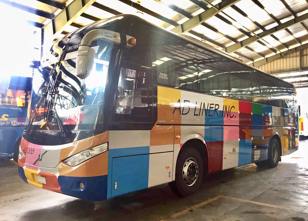 AB Liner Inc 42088 Photo taken Autodelta Coachbuilders S… Flickr