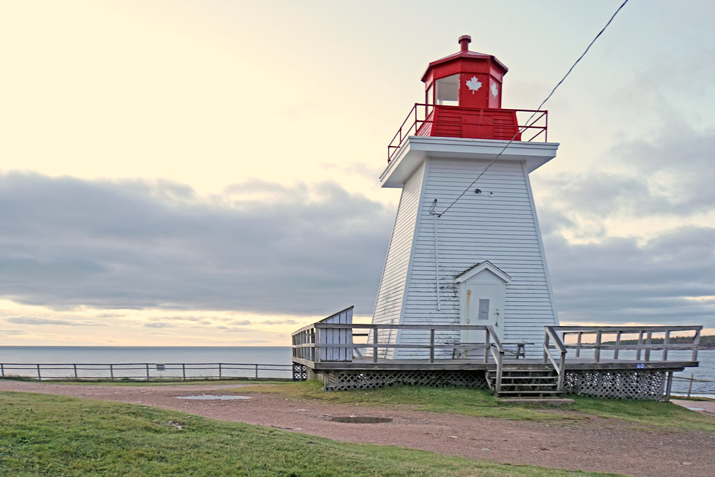 DSC09841 Neil's Harbour Lighthouse a photo on Flickriver