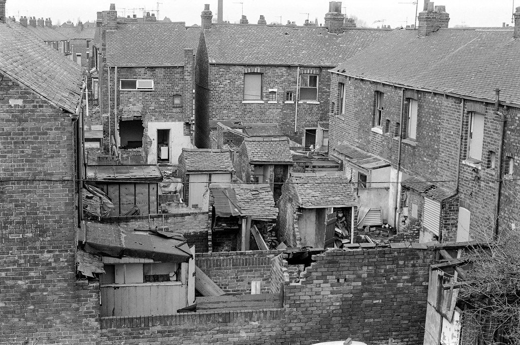 Fleet St and terraces from the Hull & Barnsley embankment,… Flickr