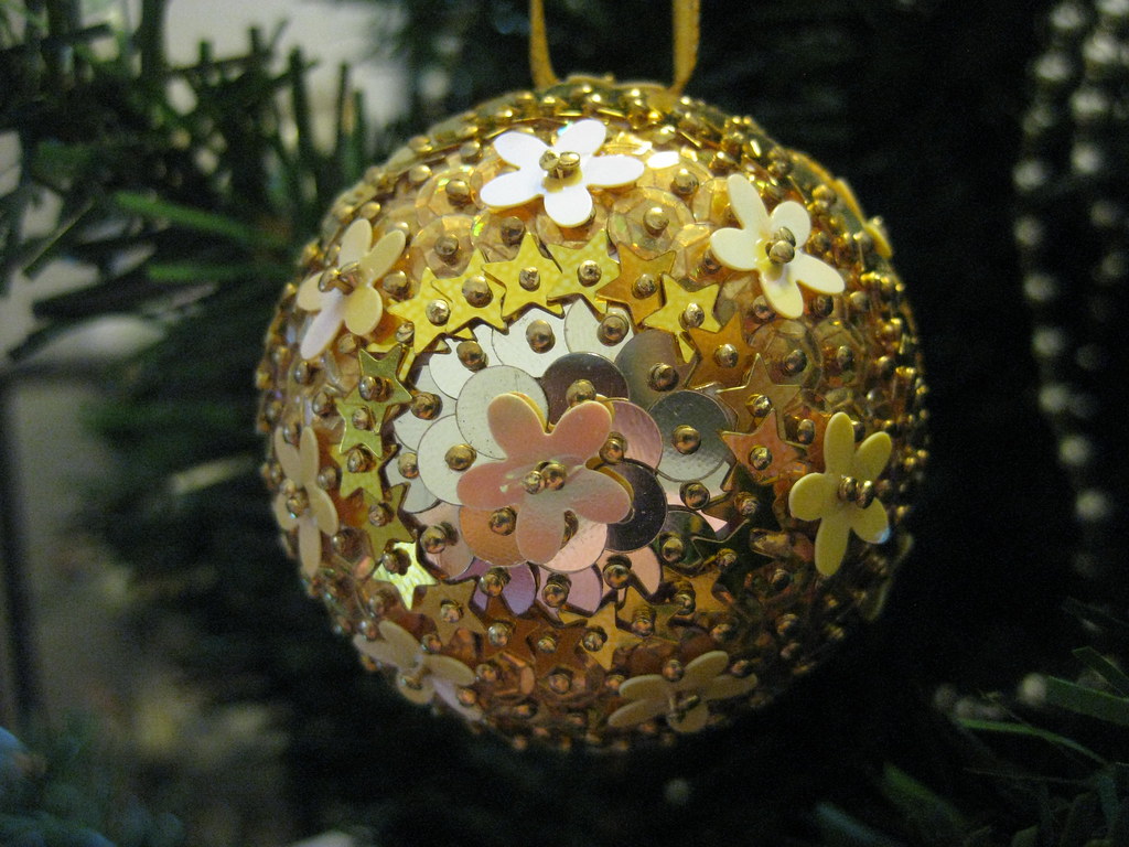 Hand Beaded Gold Floral and Star Sequin Christmas Bauble Flickr