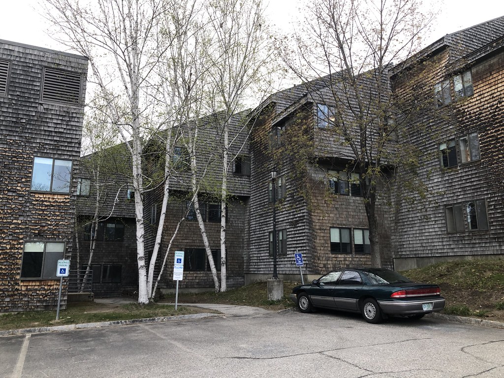 Plymouth State White Mountain Apt. Complex and Chrysler Co… Flickr