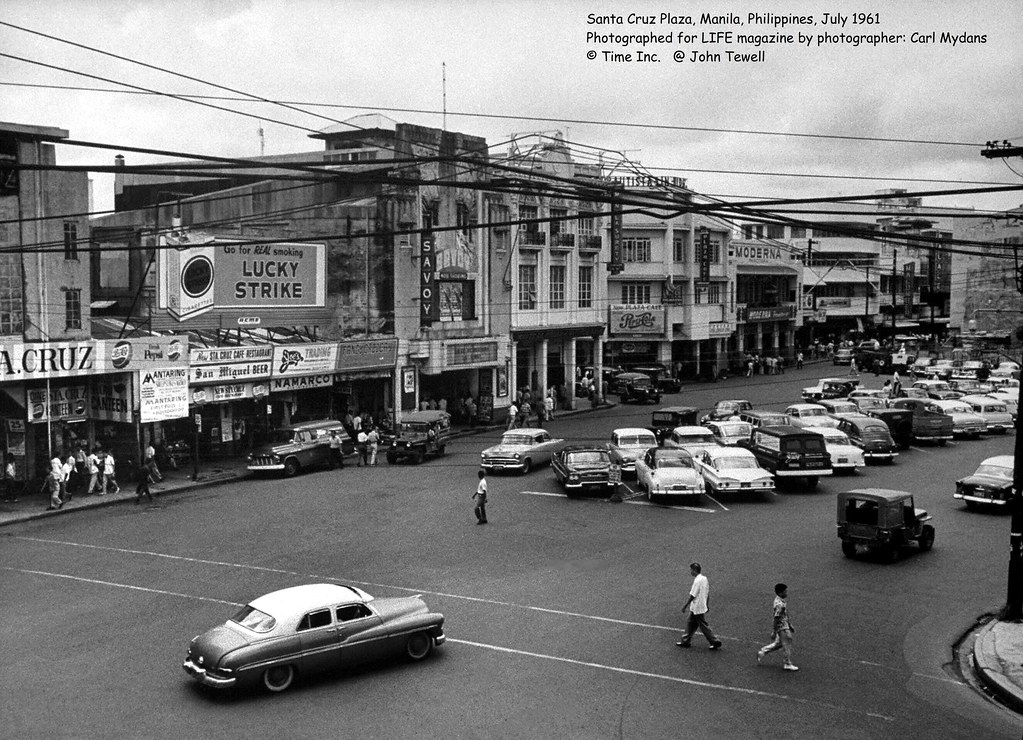 Santa Cruz Plaza, Manila, Philippines, July 1961 This pict… Flickr