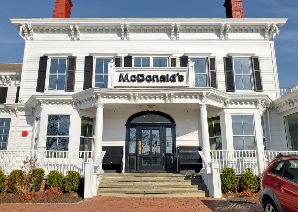 McDonald's at 2045 Jericho Turnpike New Hyde Park, NY a photo on