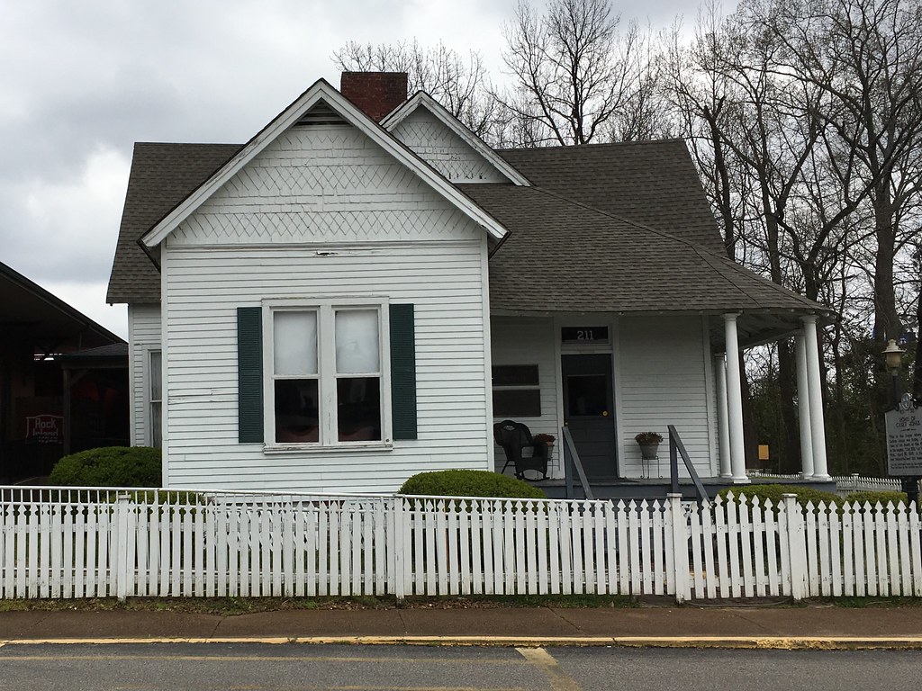 Casey Jones Home, Jackson, TN CASEY JONES HOUSE, JACKSON, … Flickr