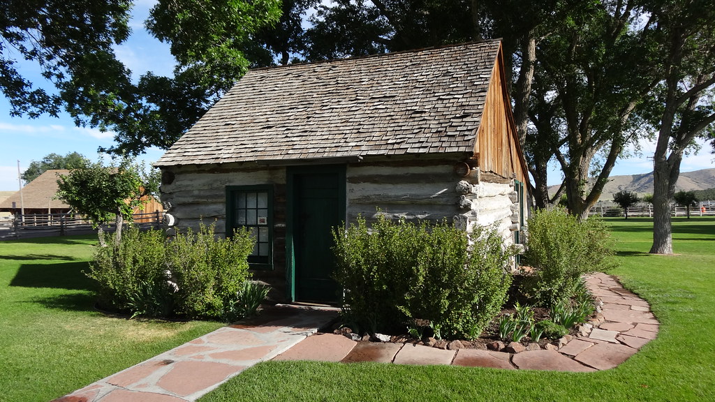 Hinckley Cabin, Cove Fort, UT Cove Fort, UT (Millard Count… Flickr