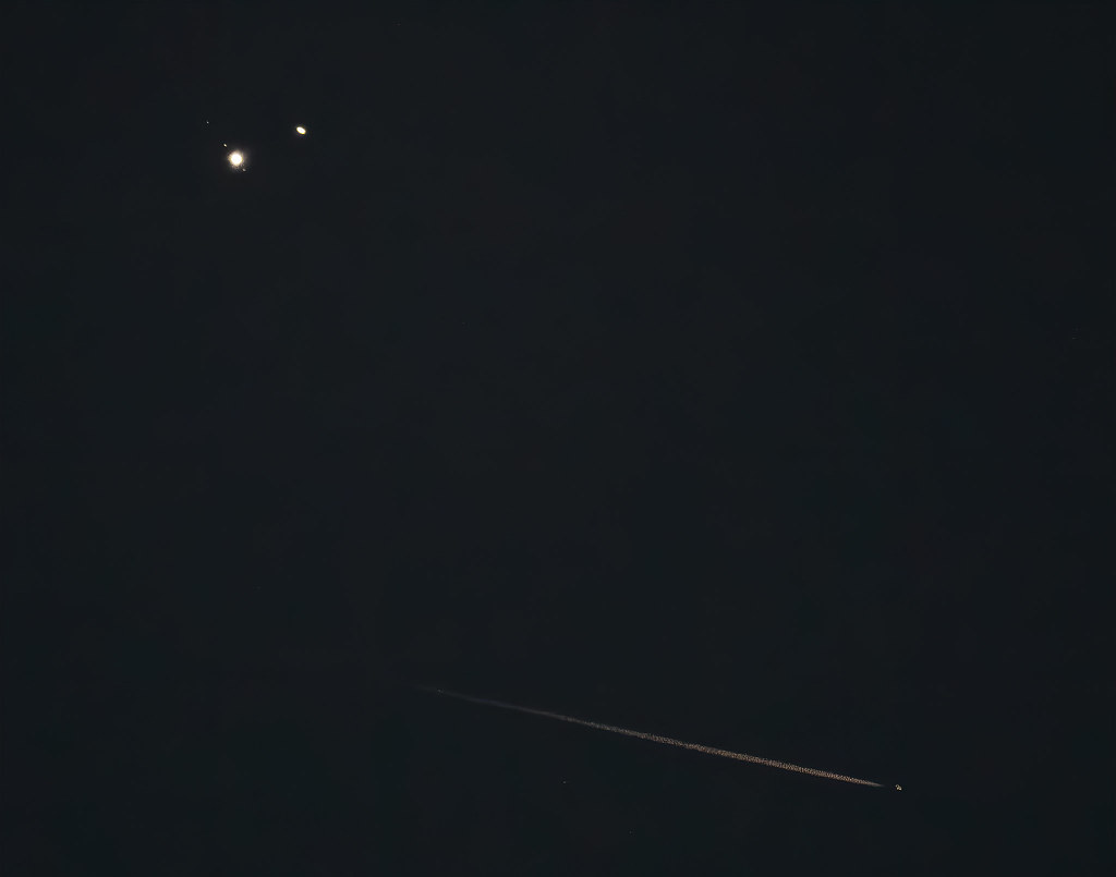 Xmas Star Went out to look at the "Christmas Star" tonight… Flickr