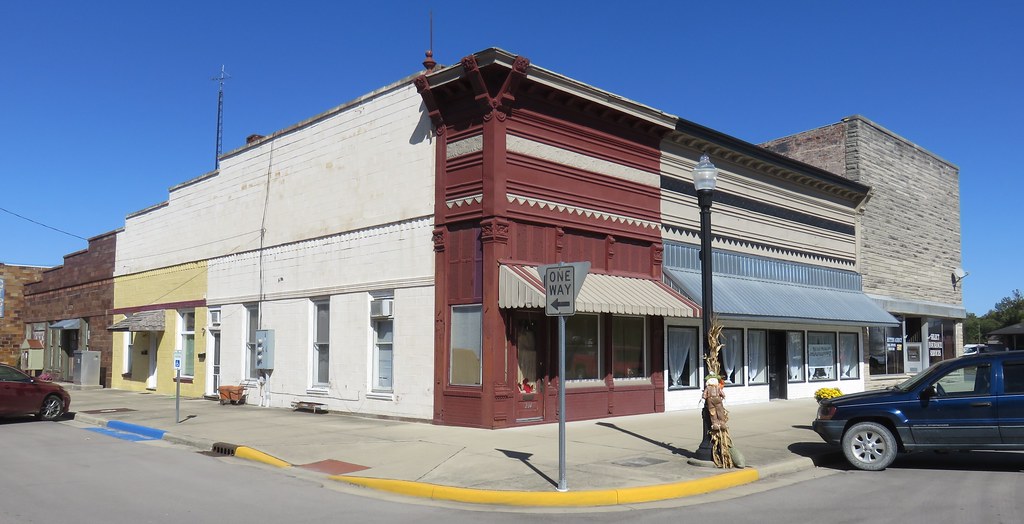 Storefront Block (Worthington, Indiana) Located at 204206… Flickr