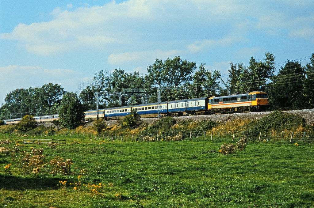 86 417, Dudswell, 090986 afc45014 Flickr