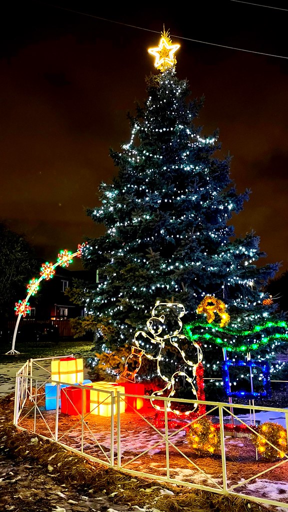 Christmas decorations Toronto Siddharth Dabas Flickr