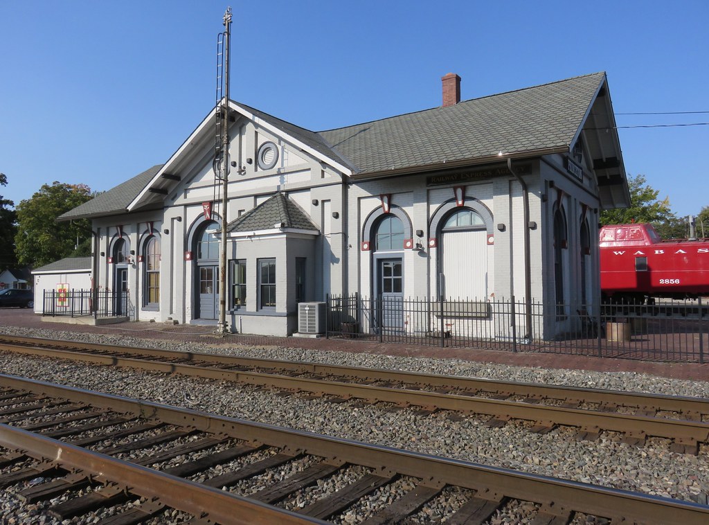 Old Chicago & Eastern Illinois Railroad Depot (Princeton, … Flickr