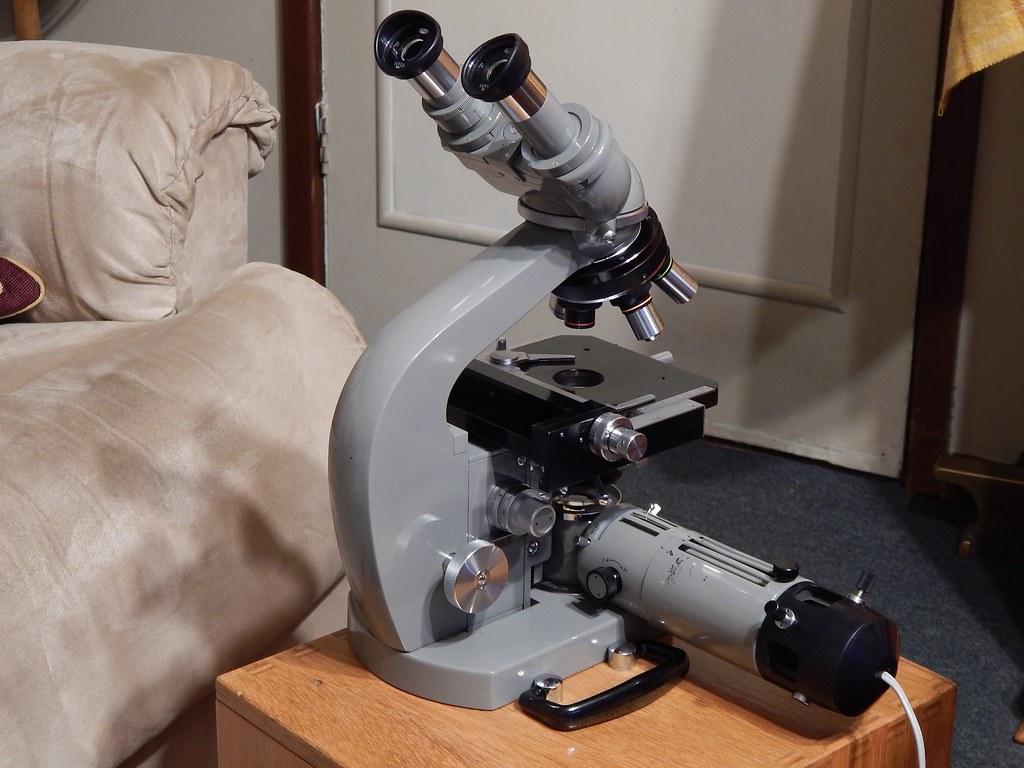 Olympus Microscope Here is a vintage 1969 Olympus binocula… Flickr