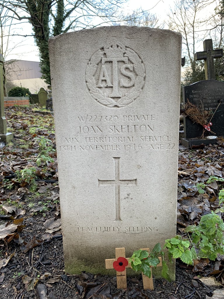 Skelton J, Marfleet (St Giles) Churchyard, 02441, 1of2 Flickr