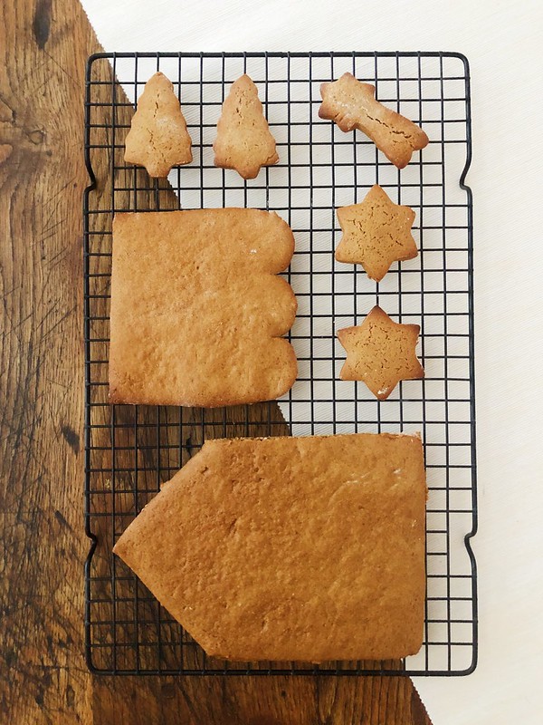 Gingerbread House without Molasses