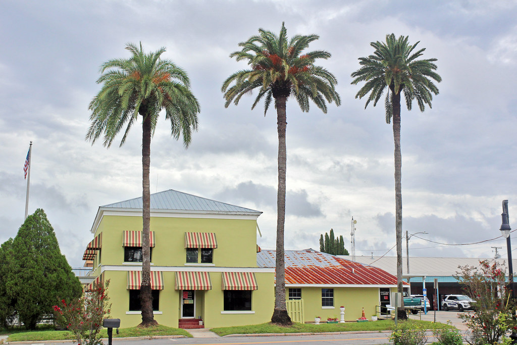Perry City Hall a photo on Flickriver