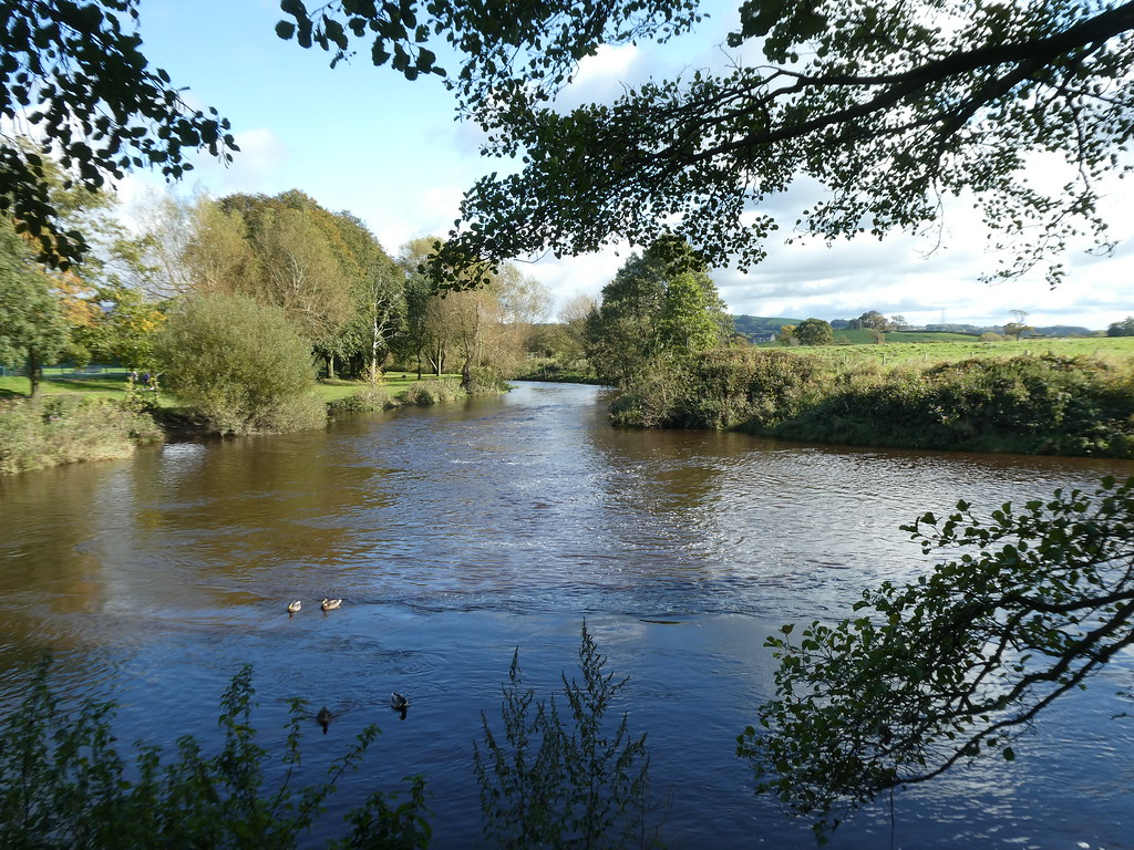 Garstang River Wyre 201008 1 a photo on Flickriver