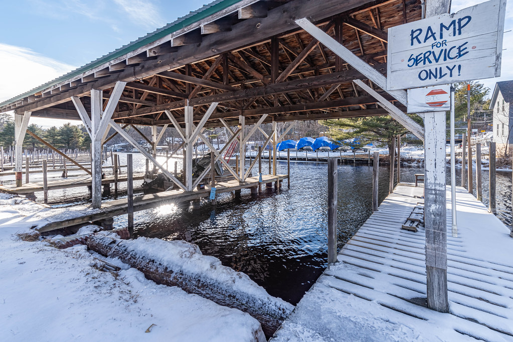Parker Marina Boat Ramp Service Alton Bay, NH K2parn Photography