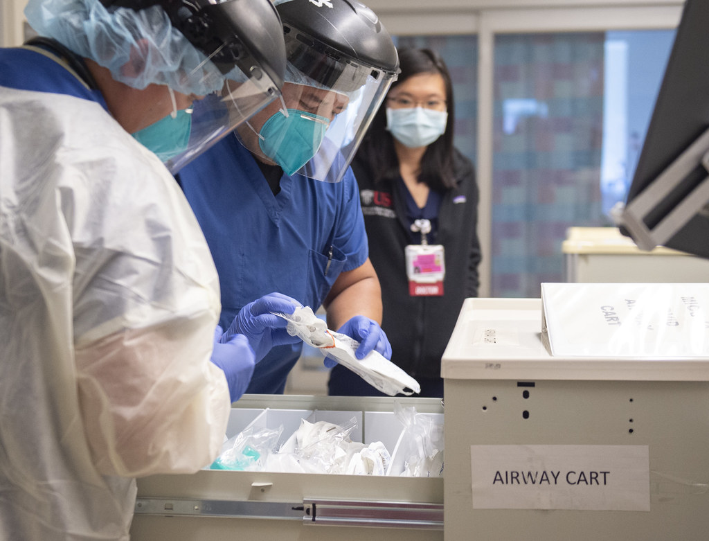 LAC+USC Medical Center Covid19 ICU Ward (Center) Nursing … Flickr