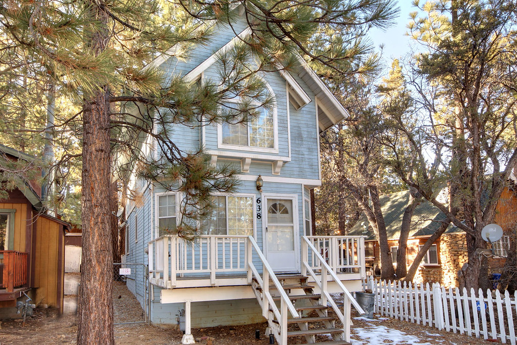 Spruce Lane 638 Flickr