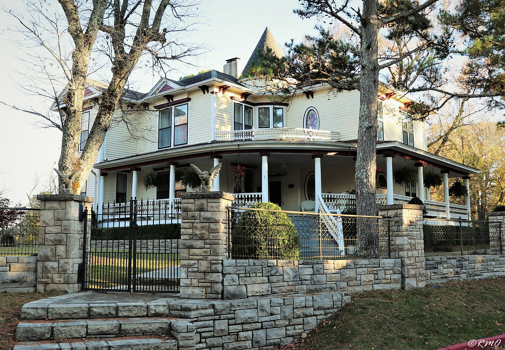 Rock Fenced Victorian Victorian House Eureka Springs, AR Flickr