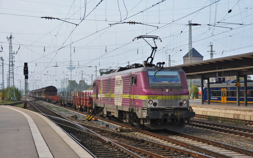 Bremen Hbf 26.10.2016 HSL Logistik GmbH the electric loco… Flickr