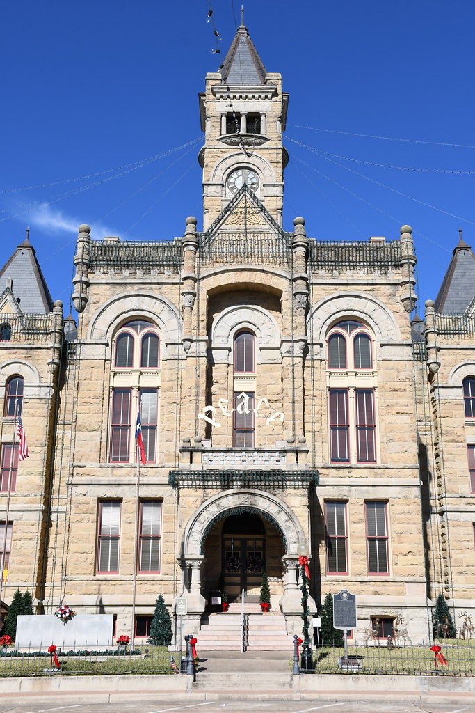 Lavaca County Courthouse (Hallettsville, Texas) Historic 1… Flickr