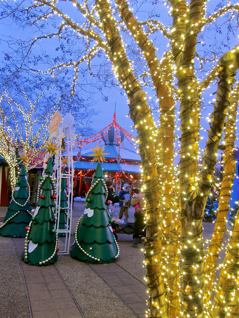 Christmas Lights At Busch Gardens Williamsburg Joe Shlabotnik Flickr