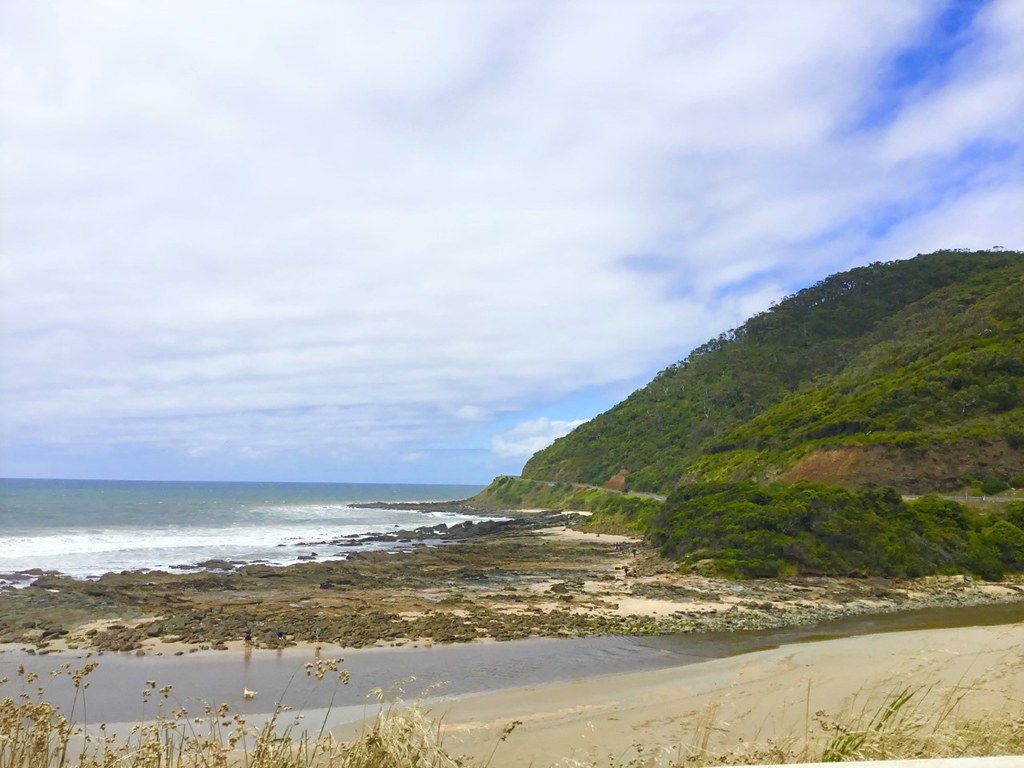 Great Ocean Road between Lorne and Apollo Bay. Lorne. The … Flickr