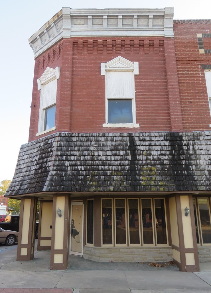 Old Cordon Bank (Neodesha, Kansas) Built in 1903, this for… Flickr