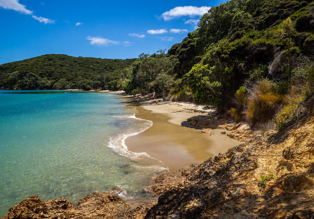Paradise Bay Paradise Bay (Oneura Bay) is on Urupukapuka I… Flickr