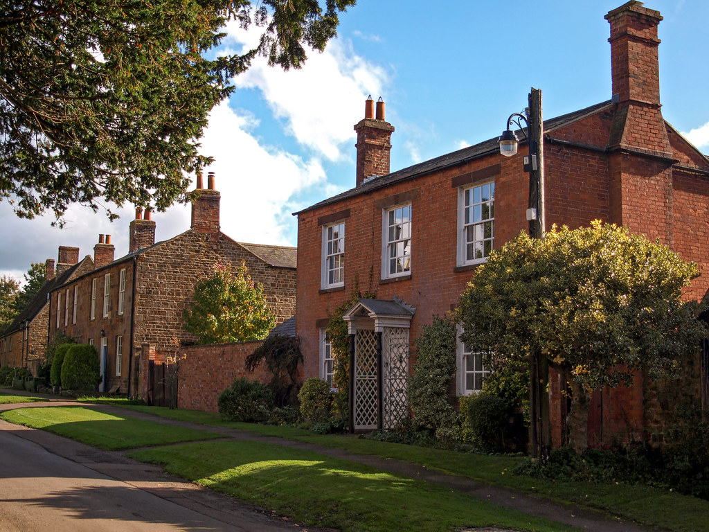 Quiet autumn morning in West Adderbury, Oxfordshire Flickr