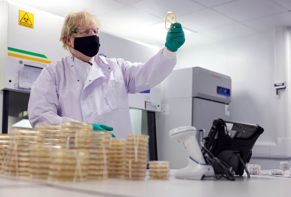 Boris Johnson visits Oxford Biomedica 18/01/2021. Oxford, … Flickr