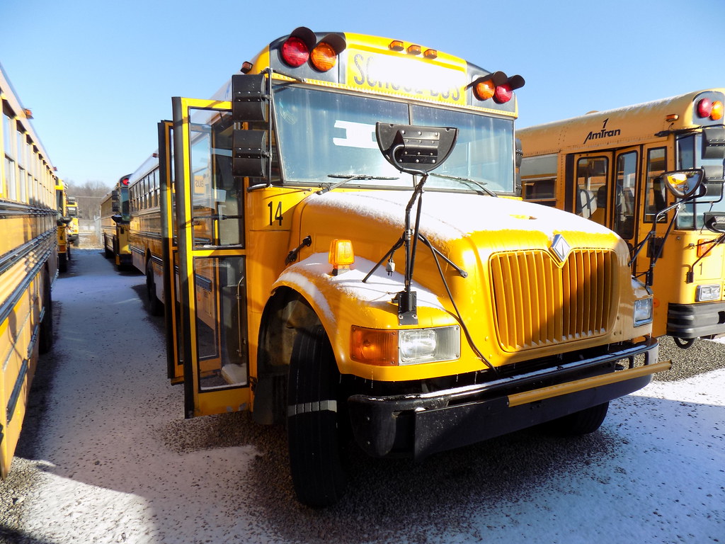 exSpencerville Local School District 14 Cardinal Bus Sale… Flickr