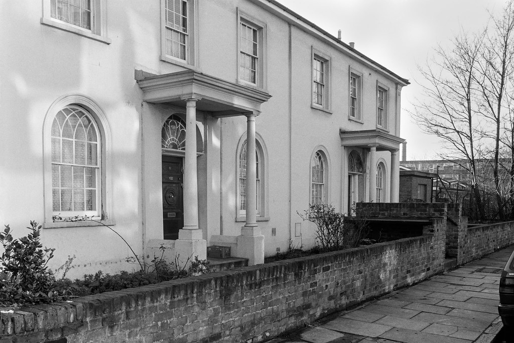 Houses, Newent Close, Peckham Grove, Camberwell, Peckham, … Flickr
