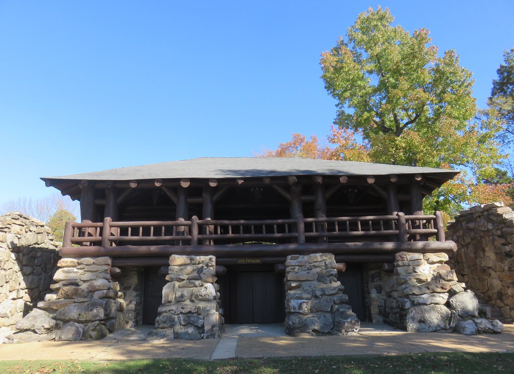 Crowley's Ridge State Park Bathhouse and Pavilion (Crowley… Flickr