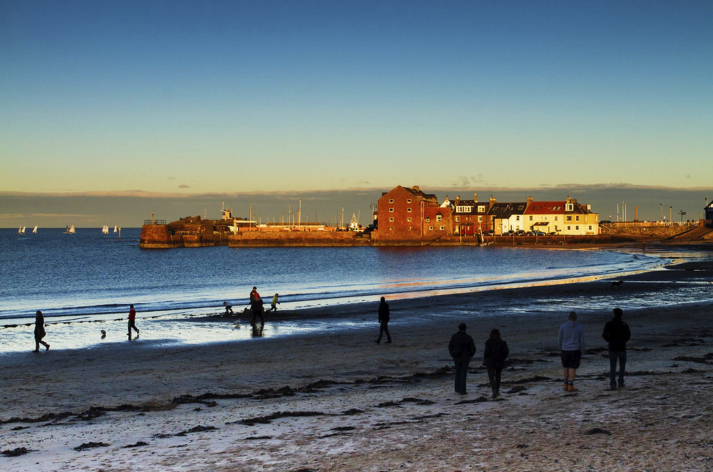 West Bay, North Berwick North Berwick is a seaside town an… Flickr