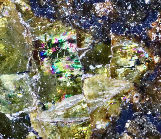 Admire Pallasite Meteorite — 5x Macro 4 a photo on Flickriver