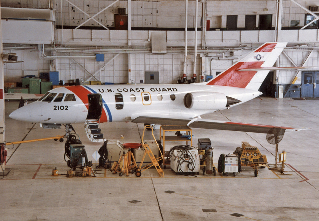2102 USCG Dassault Falcon 20/HU25 2102 at Opa Locka in Apr… Flickr