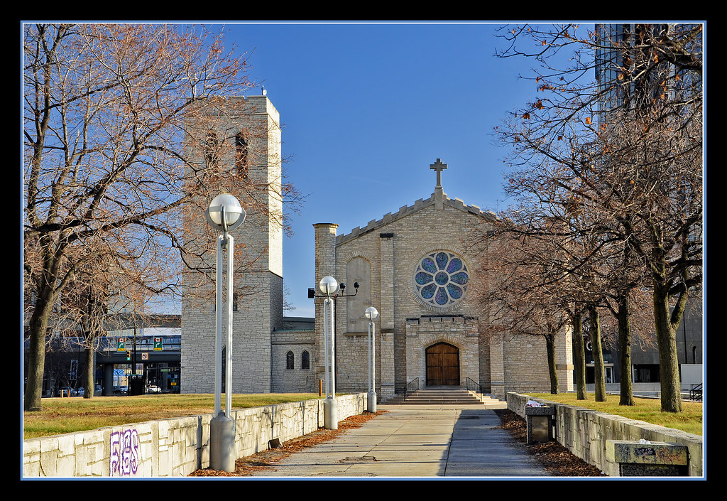 Mariner's Church of Detroit, Michigan a photo on Flickriver