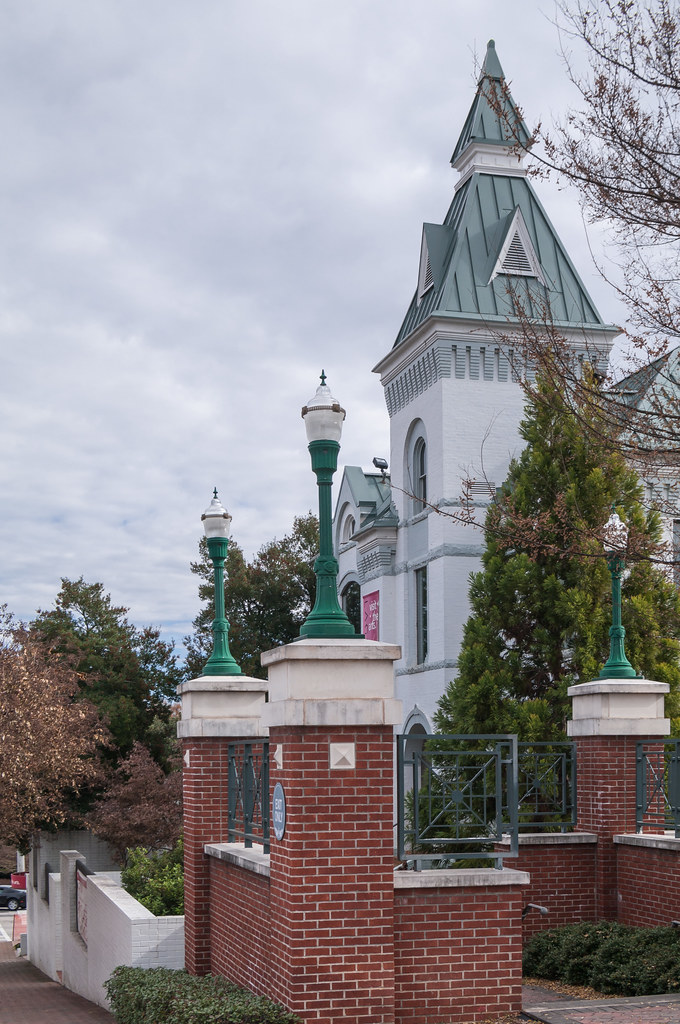 Church in Lagrange, jwcjr Flickr