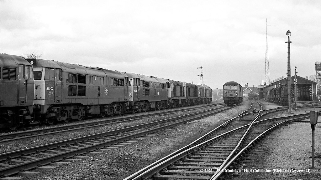 c.1981 Shirebrook (SB) TMD, Shirebrook, Nottinghamshire.… Flickr