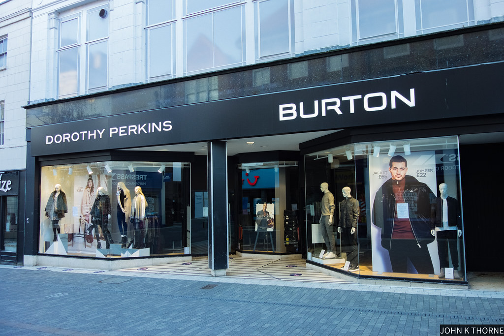 TOPMAN, DOROTHY PERKINS, ALL GONE FOR A BURTON! Flickr