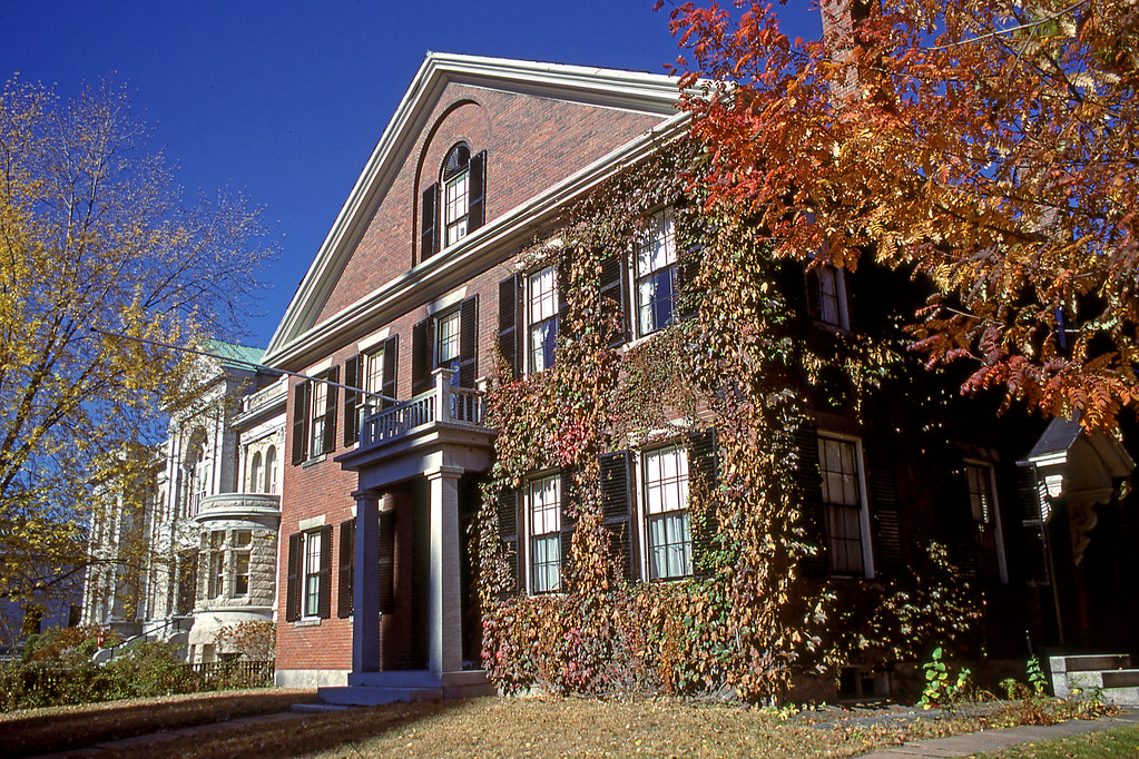 UphamWalker House The UphamWalker House is the last exam… Flickr