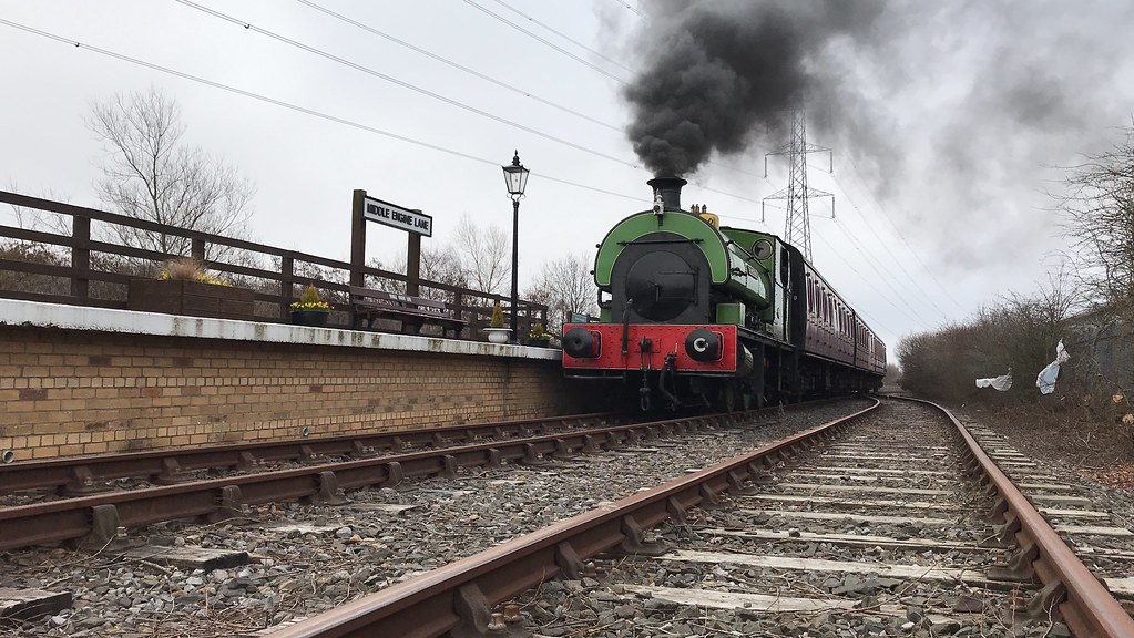Ashington No.5 arriving at Middle Engine Lane Peckett & So… Flickr