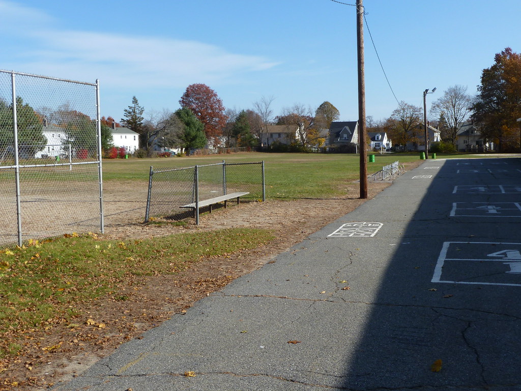Riverdale School Playground Dedham (MA) Public School Buil… Flickr