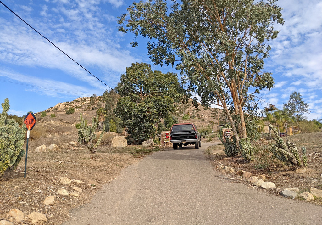 Highland Valley Road 11821 (28) David Valenzuela Flickr