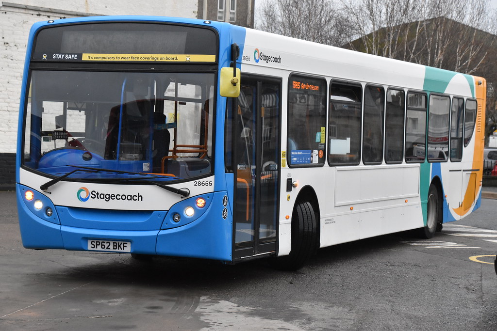 28655 SP62BKF (2020 local livery) Arriving at Ayr Bus St… Flickr