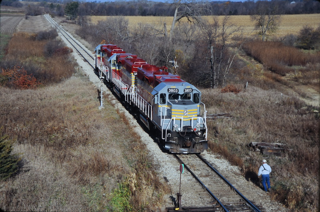 Iowa Northern GP38's at Nora Springs Iowa 2002 Were on th… Flickr