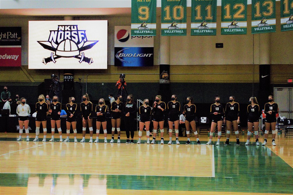 Volleyball vs. Northern Kentucky University Photos by Diana Jaber
