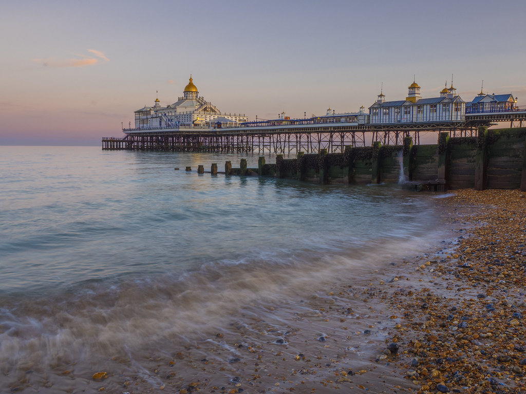 Loose Your Heart to the Ocean The Eastbourne Pier Company … Flickr