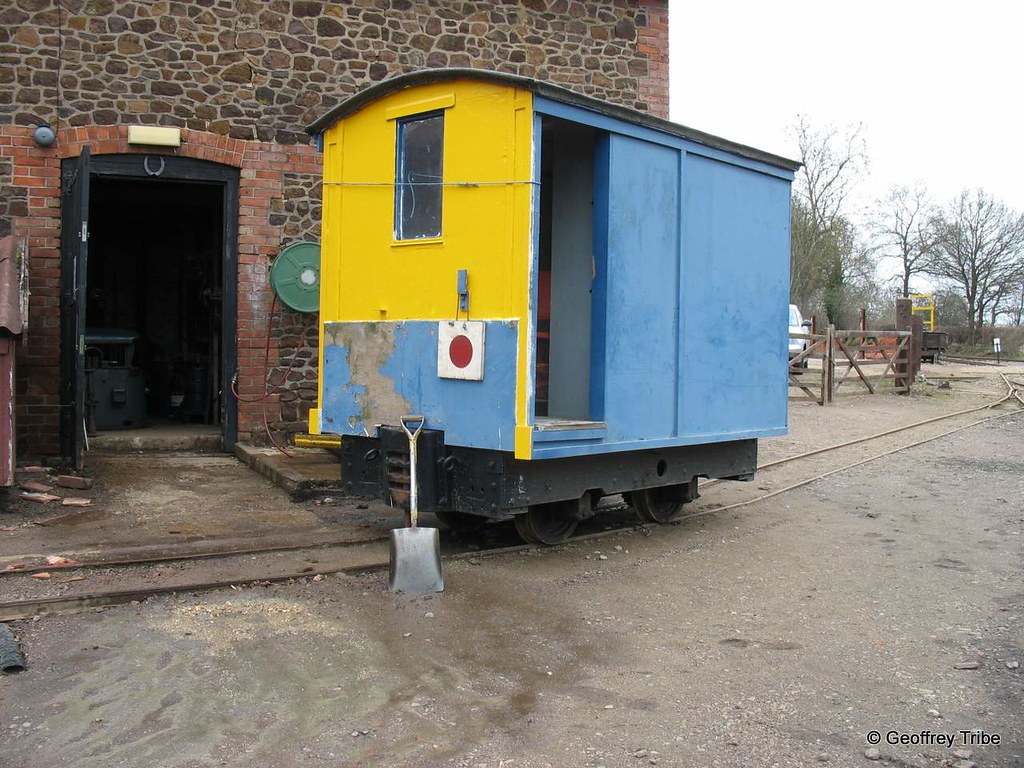 Leighton Buzzard Narrow Gauge Brake Van 6 at Stonehenge Wo… Flickr
